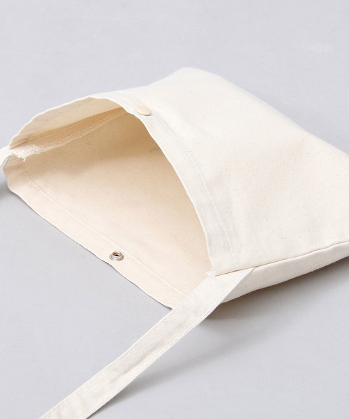 United Athle（ユナイテッドアスレ）の「【 United Athle / ユナイテッドアスレ 】 キャンバス サコッシュバッグ（ショルダーバッグ・メンズ・ブラック/ナチュラル/ネイビー/グレー・FREE）」の16枚目の写真