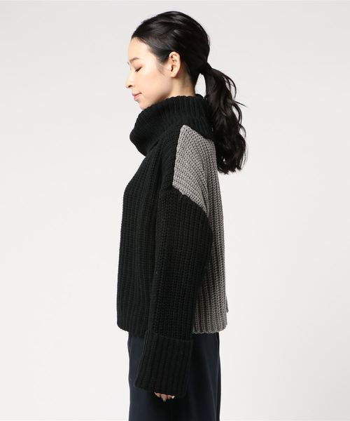EGOIST（エゴイスト）の「カラーブロックオフタートルknit TOP
