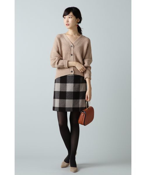 NATURAL BEAUTY BASIC（ナチュラルビューティーベーシック）の「【CanCamコラボ】片畦ショートカーデ（カーディガン/ボレロ・レディース・ベージュ/オフホワイト/ピンク・MEDIUM）」の8枚目の写真