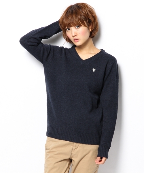 coen(コーエン)の「ラムウールVネックニット(ニット/セーター・レディース・ライトグレー/ターコイズブルー/ネイビー/オレンジ・MEDIUM/LARGE)」の11枚目の写真