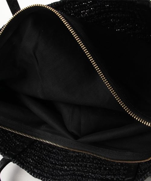 SHIPS(シップス)の「HELEN KAMINSKI:DAVOLETTA S(かごバッグ・レディース・ブラック/ライトピンク・ONE SIZE)」の3枚目の写真