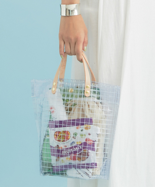 The Container Shop（ザ コンテナショップ）の「【The Container Shop】ヌメ革ハンドルPVCトートバッグ