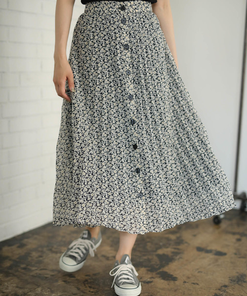 AMERICAN HOLIC(アメリカンホリック)の「前ボタンプリーツスカート *(スカート・レディース・ネイビー/レオパード/ドット/その他14/テラコッタ・M/L)」の5枚目の写真