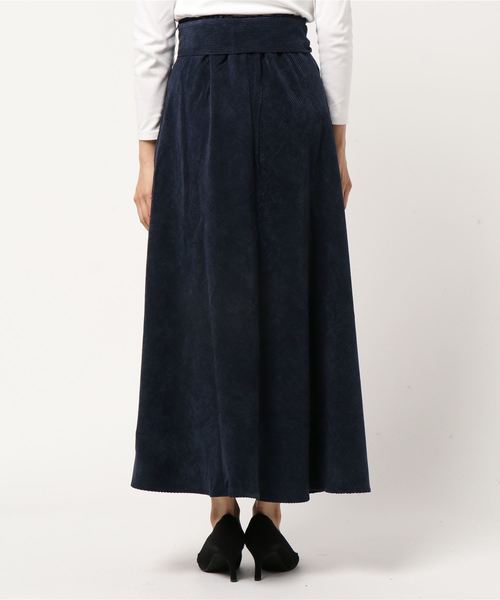 fifth（フィフス）の「ウエストリボンコーデュロイフレアスカート（スカート・レディース・ネイビー/カーキ/ブラウン・MEDIUM）」の21枚目の写真