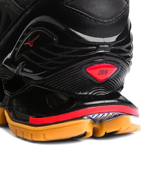 MIZUNO（ミズノ ）の「＜FUTUR × MIZUNO＞ WAVE PROPHECY FUT