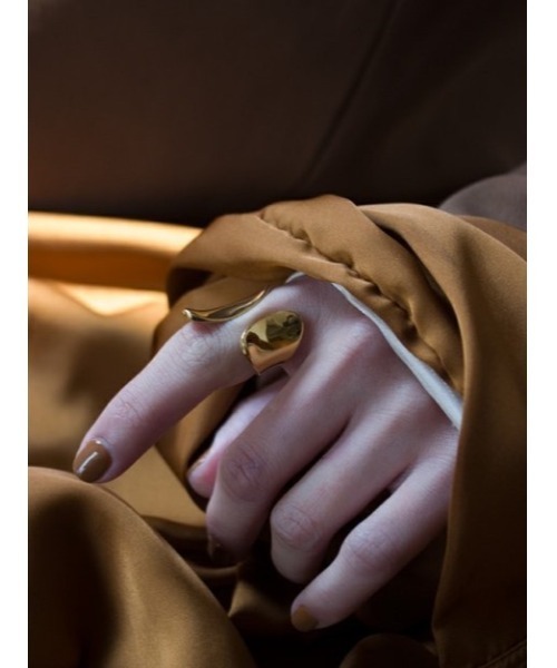 mou（モウ）の「歪み変形カーブリング（リング・レディース・シルバー/ゴールド・FREE）」の13枚目の写真