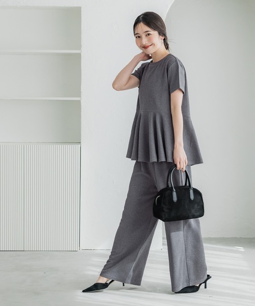 エンボス加工裾フリル半袖プルオーバー（Tシャツ/カットソー）｜coca