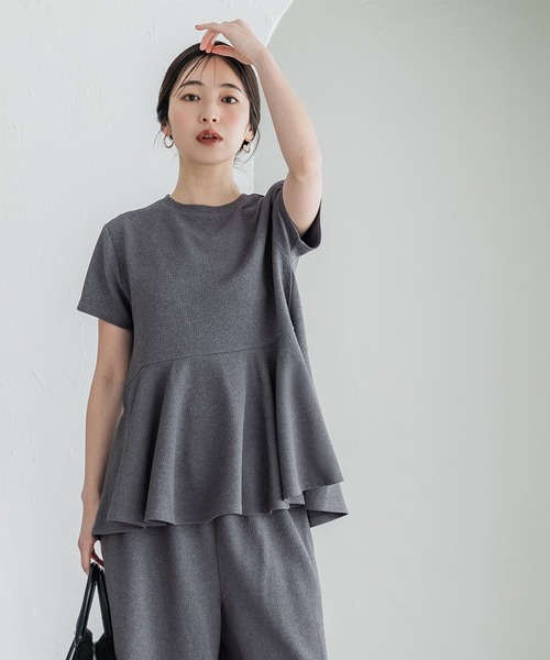 coca（coca）（コカ）の「エンボス加工裾フリル半袖プルオーバー（Tシャツ/カットソー・レディース・ブラック/ピンク系その他/ホワイト/グレー・ONE SIZE/L/S/M）」の12枚目の写真