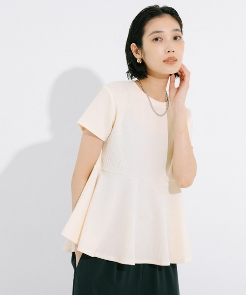 coca（coca）（コカ）の「＼26ss新色追加／ エンボス加工裾フリル半袖プルオーバー（Tシャツ/カットソー・レディース・ブラック/ピンク系その他/ホワイト/グレー/アイボリー/ライトブルー・ONE SIZE/L/S/M）」の16枚目の写真