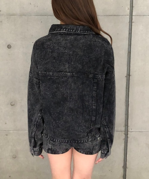 ENVYM（アンビー）の「ケミカルカラーＪＫ（デニムジャケット・レディース・ブラック/ベージュ・FREE）」の10枚目の写真