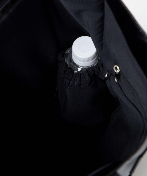 WEGO（ウィゴー）の「WEGO/マルチポケットPU撥水トートバッグ（トートバッグ・レディース・ベージュ/ブラック・FREE）」の12枚目の写真