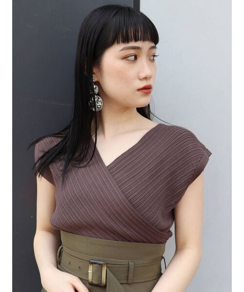 MURUA（ムルーア）の「コンパクトカシュクールニット（ニット/セーター・レディース・ブラック/ブラウン/ライトグリーン/アイボリー・FREE）」の4枚目の写真