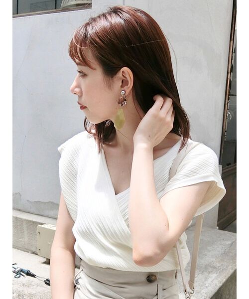 MURUA（ムルーア）の「コンパクトカシュクールニット（ニット/セーター・レディース・ブラック/ブラウン/ライトグリーン/アイボリー・FREE）」の13枚目の写真