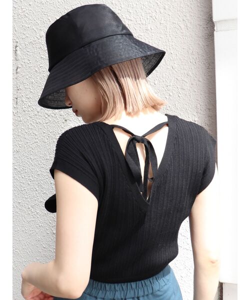 MURUA（ムルーア）の「コンパクトカシュクールニット（ニット/セーター・レディース・ブラック/ブラウン/ライトグリーン/アイボリー・FREE）」の6枚目の写真