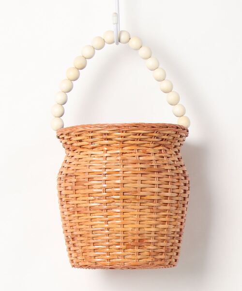 Te chichi（テチチ）の「COTTOラタン×ボールウッドハンドル丸カゴBAG（かごバッグ・レディース・キャメル・ﾌﾘ-）」の2枚目の写真