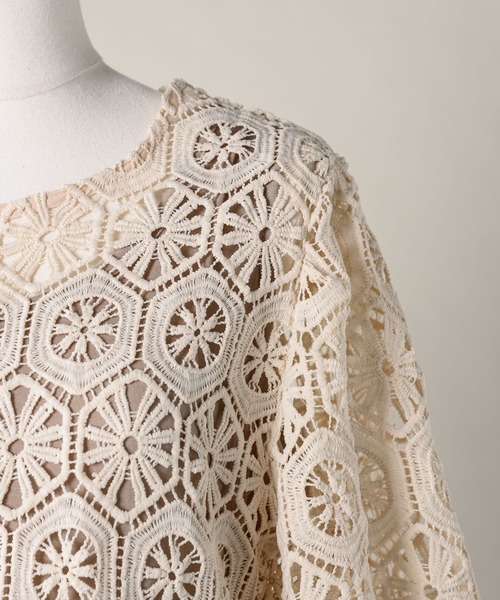 moi tytto（モイテュット）の「パフスリーブクロシェトップス（シャツ/ブラウス・レディース・ベージュ/ブラウン・FREE）」の16枚目の写真