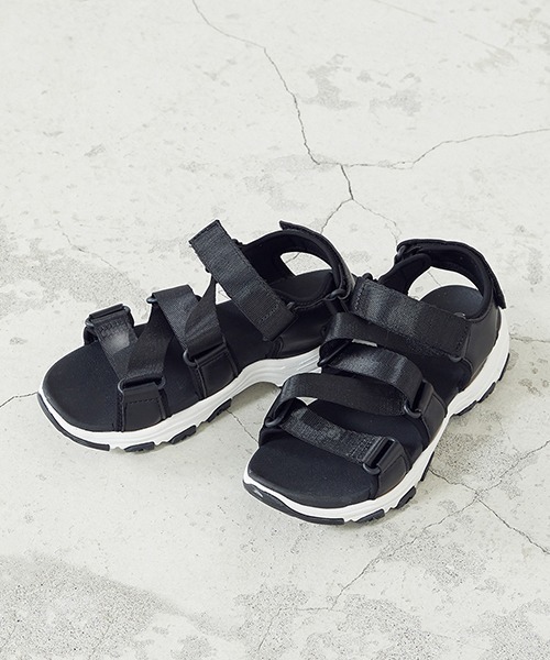 COMME CA ISM（コムサイズム）の「テープ　サンダル（サンダル・レディース・ブラック/ベージュ・23.5cm/24.5cm）」の10枚目の写真