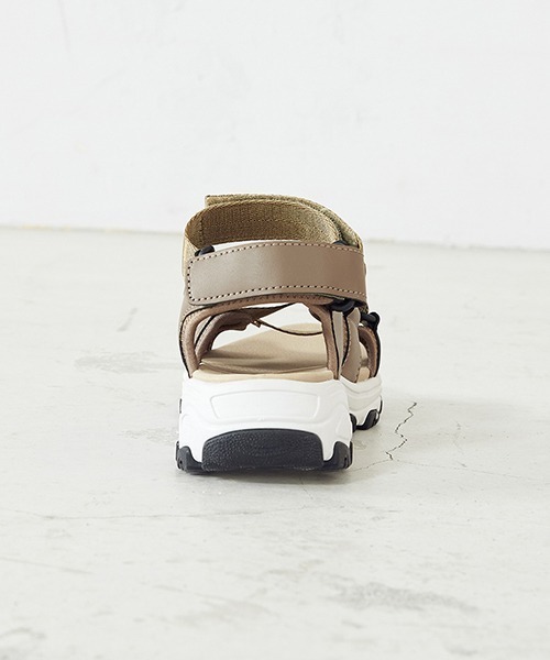 COMME CA ISM（コムサイズム）の「テープ　サンダル（サンダル・レディース・ブラック/ベージュ・23.5cm/24.5cm）」の8枚目の写真