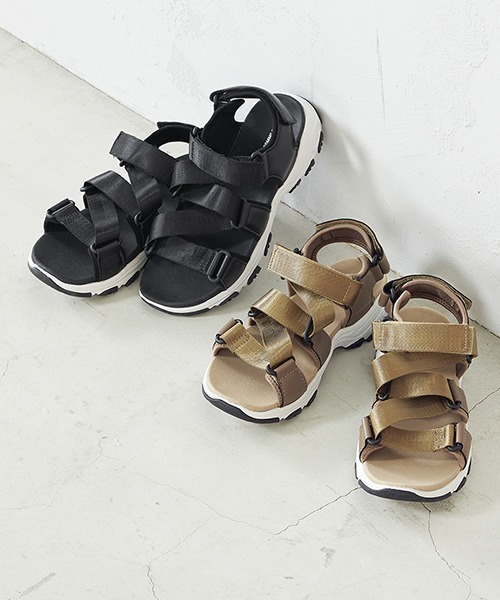 COMME CA ISM（コムサイズム）の「テープ　サンダル（サンダル・レディース・ブラック/ベージュ・23.5cm/24.5cm）」の11枚目の写真