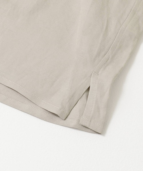 URBAN RESEARCH（アーバンリサーチ）の「UR TECH+抗菌 高機能リネンレーヨン スタンドカラーシャツ（ブルゾン・メンズ・チャコールグレー/ブルー系その他/グレー系その他・MEDIUM/LARGE）」の17枚目の写真