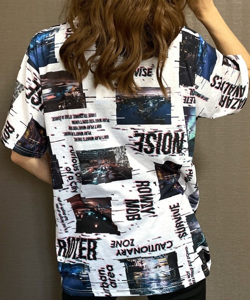 GGD(ジージーディー)の「ストリート フォト 昇華転写 総柄 tシャツ ロゴ カラフル インパクト デザイン(Tシャツ/カットソー・メンズ・ホワイト/ブラック/ベージュ・LL/M/L)」の7枚目の写真