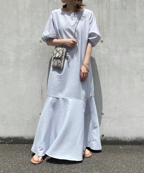 DouDou(ドゥドゥ)の「【WEB限定】バルーンスリーブ裾切替ワンピース(ワンピース・レディース・ブラック/ブルー/ライトベージュ・FREE)」の14枚目の写真