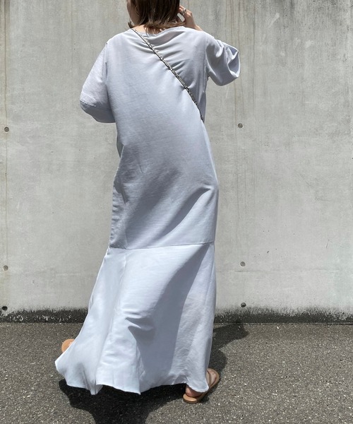 DouDou(ドゥドゥ)の「【WEB限定】バルーンスリーブ裾切替ワンピース(ワンピース・レディース・ブラック/ブルー/ライトベージュ・FREE)」の17枚目の写真