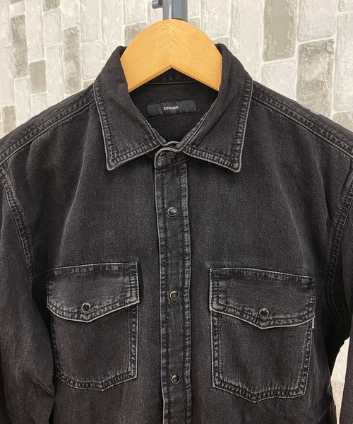 DIESEL（ディーゼル）の「ウォッシュ加工長袖デニムシャツ　D-ROOKE（シャツ/ブラウス・メンズ・ブラック/インディゴブルー・S/L/X-SMALL/M/XL/XXL）」の4枚目の写真