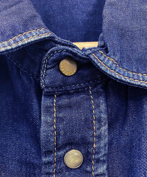 DIESEL（ディーゼル）の「ウォッシュ加工長袖デニムシャツ　D-ROOKE（シャツ/ブラウス・メンズ・ブラック/インディゴブルー・S/L/X-SMALL/M/XL/XXL）」の15枚目の写真