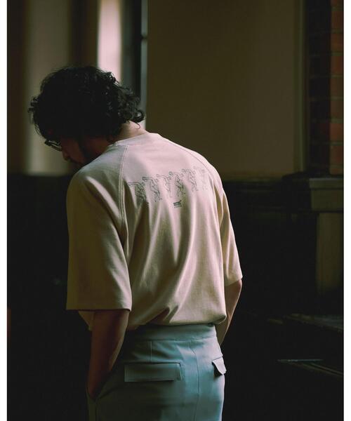 DISCUS ATHLETIC（ディスカス　アスレチック）の「＜DISCUS × monkey time＞ ICON BACK PRINT TEE/Tシャツ（Tシャツ/カットソー・メンズ・ナチュラル/ネイビー・MEDIUM/LARGE/SMALL）」の21枚目の写真