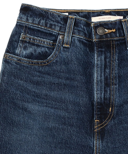 Levi's(リーバイス)の「Levi's/リーバイス 70S HIGH フレア SONOMA TRAIN(デニムパンツ・レディース・インディゴブルー・23inch/24inch/25inch/26inch/27inch/29inch/28inch)」の13枚目の写真