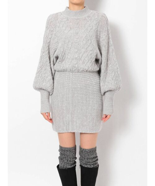 MERCURYDUO（マーキュリーデュオ）の「ケーブルニットミニワンピース（ワンピース・レディース・オフホワイト/ライトグレー/ベージュ・FREE）」の11枚目の写真