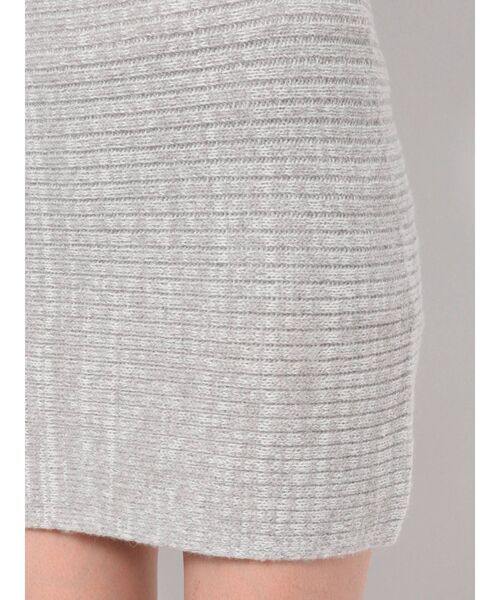 MERCURYDUO（マーキュリーデュオ）の「ケーブルニットミニワンピース（ワンピース・レディース・オフホワイト/ライトグレー/ベージュ・FREE）」の16枚目の写真