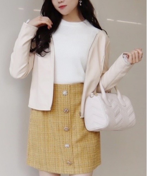 MIIA（ミーア）の「ハートカラージャケット（ノーカラージャケット・レディース・ブラック/ベージュ・FREE）」の2枚目の写真