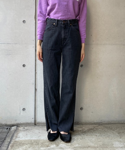 Wrangler（ラングラー）の「【Wrangler/ラングラー】カットオフスリットストレートデニム（デニムパンツ・レディース・ブラック/ブルー・XS/S）」の13枚目の写真