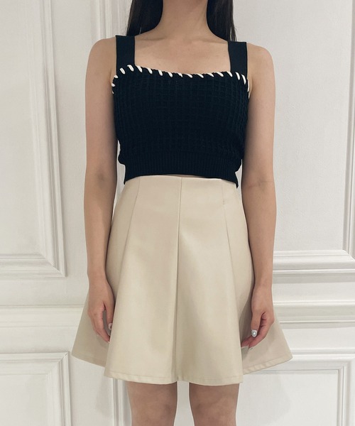 ANDGEEBEE（アンジービー）の「コードニットビスチェ（ニット/セーター・レディース・スモークピンク/ブラック・MEDIUM）」の2枚目の写真