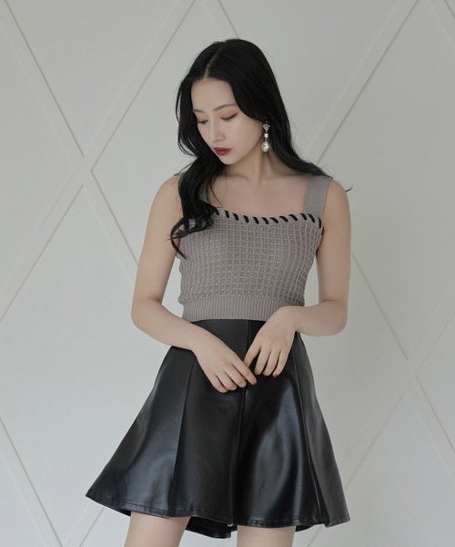 ANDGEEBEE（アンジービー）の「コードニットビスチェ（ニット/セーター・レディース・スモークピンク/ブラック・MEDIUM）」の6枚目の写真