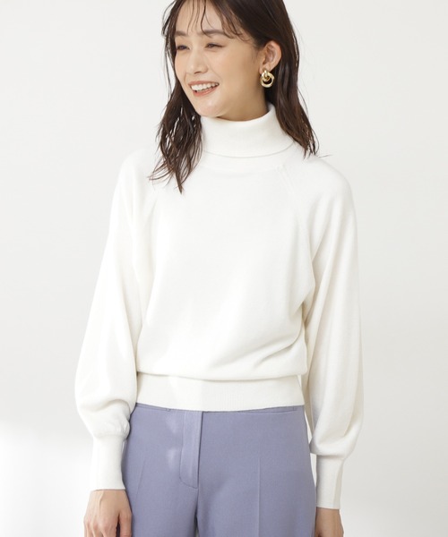 N.(N. Natural Beauty Basic)(エヌエヌナチュラルビューティーベーシック)の「◆パールボタンタートルネックニット(ニット/セーター・レディース・チャコールグレー/ネイビー/オフホワイト/イエロー・MEDIUM)」の2枚目の写真