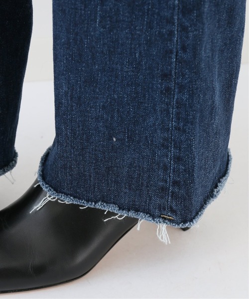 FRAMeWORK（フレームワーク）の「DENIM ストレートフレアパンツ◆（その他パンツ・レディース・ホワイト/ネイビー・38/40/36）」の5枚目の写真