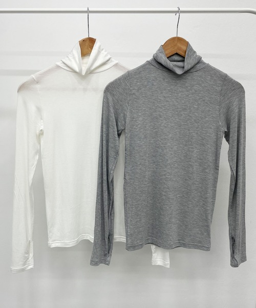 CEMONEMO(セモネモ)の「指穴 タートルネック ロンT / インナーカットソー(Tシャツ/カットソー・レディース・ベージュ/スカイブルー/ブラウン/ブラック/グレー/アイボリー・FREE)」の7枚目の写真