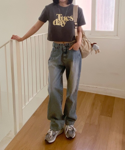 by muni:r（バイ ムニール）の「ミディアムブルー ワイド デニム パンツ（デニムパンツ・レディース・ブルー・SMALL/MEDIUM）」の19枚目の写真