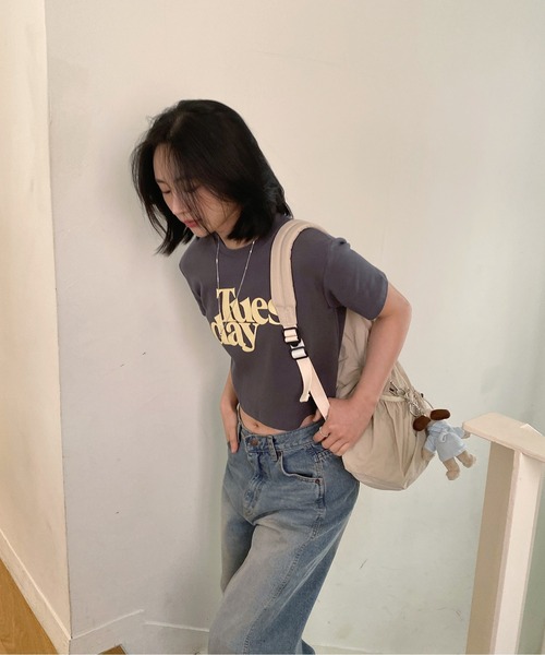 by muni:r（バイ ムニール）の「ミディアムブルー ワイド デニム パンツ（デニムパンツ・レディース・ブルー・SMALL/MEDIUM）」の21枚目の写真