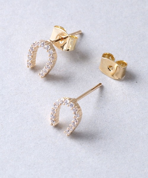 Manon's Selection(マノンズセレクション)の「馬蹄モチーフキャッチピアス(ピアス(両耳用)・レディース・ゴールド/シルバー・ONE SIZE)」の4枚目の写真