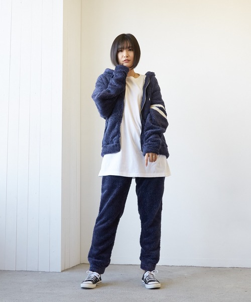 VIBGYOR(ヴィブジョー)の「VIBGYOR Select/ソフトシャギーボアパンツ(BL)(その他パンツ・レディース・チャコールグレー/ブラック/ベージュ/ネイビー・MEDIUM/LARGE)」の6枚目の写真