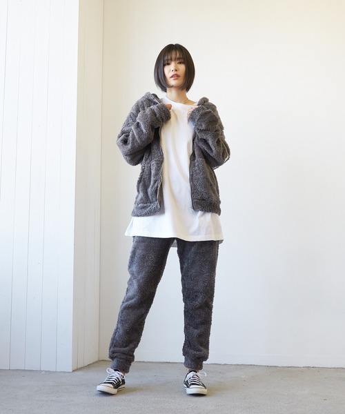 VIBGYOR(ヴィブジョー)の「VIBGYOR Select/ソフトシャギーボアパンツ(BL)(その他パンツ・レディース・チャコールグレー/ブラック/ベージュ/ネイビー・MEDIUM/LARGE)」の19枚目の写真