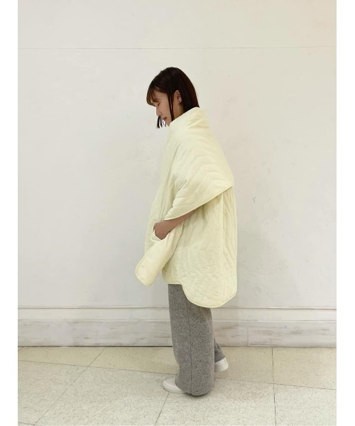 BEARDSLEY(ビアズリー)の「軽くてあたたかい ストールとあわせて人気 キルトCPOジャケット(ブルゾン・レディース・ブラック/アイボリー・FREE)」の21枚目の写真