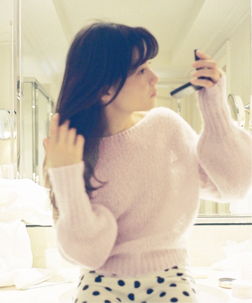 Charles Chaton（シャルルシャトン）の「big arm ニットプルオーバー（ニット/セーター・レディース・ピンク/グリーン・FREE）」の2枚目の写真