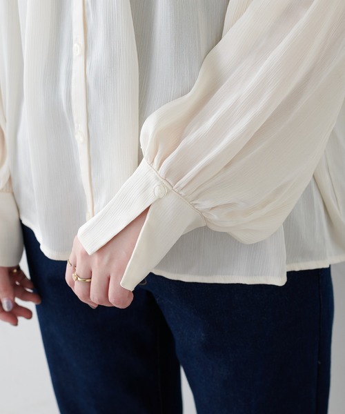 natural couture(ナチュラルクチュール)の「【WEB限定カラー有り】ヨーク×ギャザーデザイン2WAYブラウス(シャツ/ブラウス・レディース・ベージュ/グレー/アイボリー/その他1/その他2・FREE)」の9枚目の写真