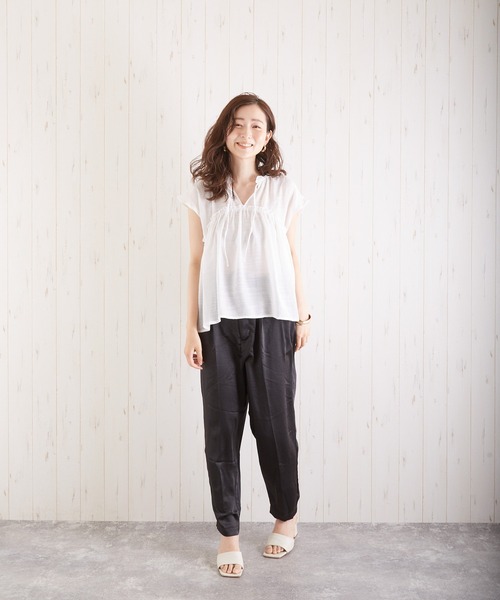 VIBGYOR（ヴィブジョー）の「スラブガーゼフレンチスリーブギャザーBL(AS)（シャツ/ブラウス・レディース・ホワイト/ラベンダー/グリーン/グレイッシュベージュ・FREE）」の17枚目の写真