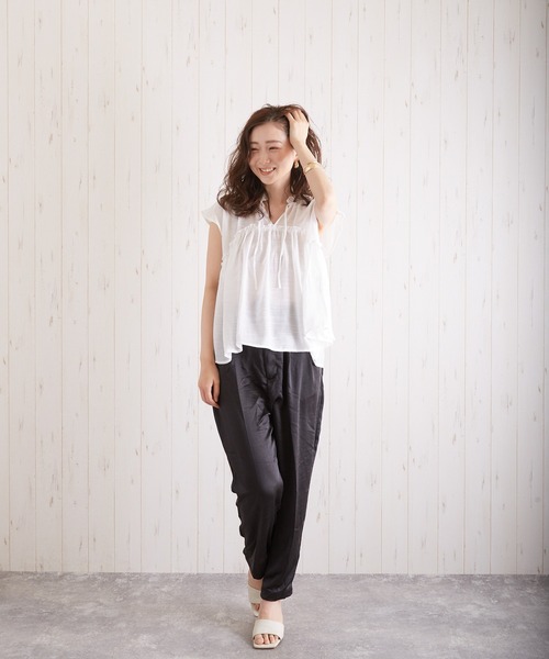 VIBGYOR（ヴィブジョー）の「スラブガーゼフレンチスリーブギャザーBL(AS)（シャツ/ブラウス・レディース・ホワイト/ラベンダー/グリーン/グレイッシュベージュ・FREE）」の15枚目の写真
